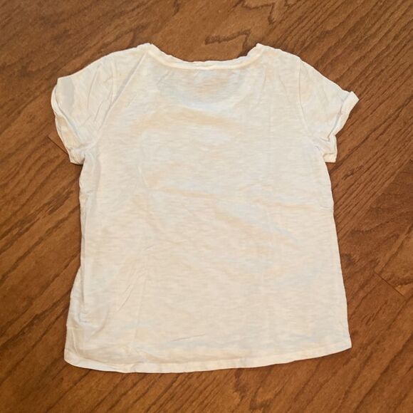Talbots size large, women’s cotton T-shirt, gold buttons along shoulder - Picture 7 of 8